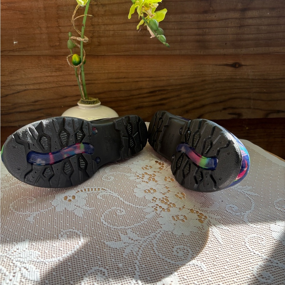 Sloggers The Garden Shoe Blue Hummingbird. Size 8. - Picture 4 of 5